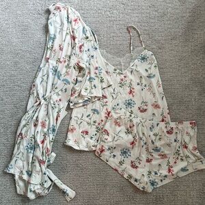 Flora nikrooz floral three piece pajama set